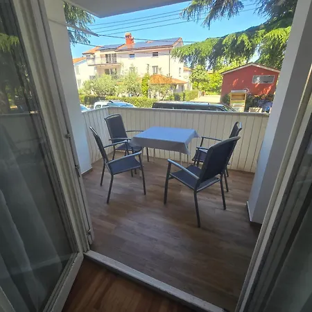 Isola Escape * Izola